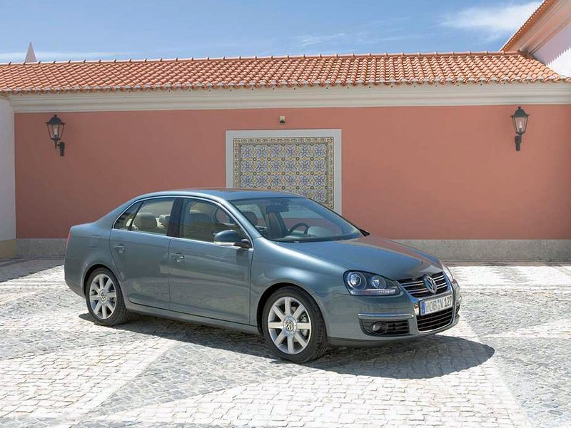 Фото 12 — Volkswagen Jetta: тест-драйв семейной модели