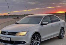 Photo of Замена аккумулятора на Jetta 1