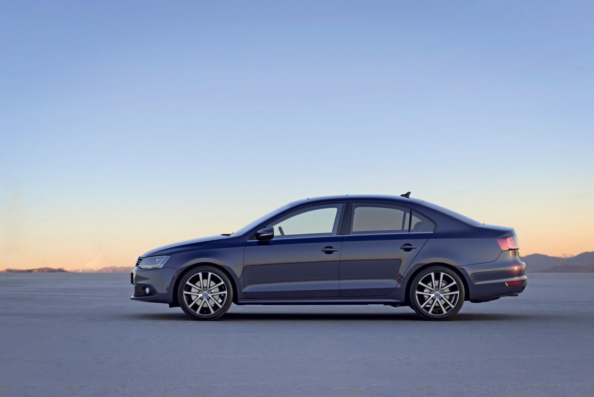 Фото 13 — Volkswagen Jetta: новые технологии и функции