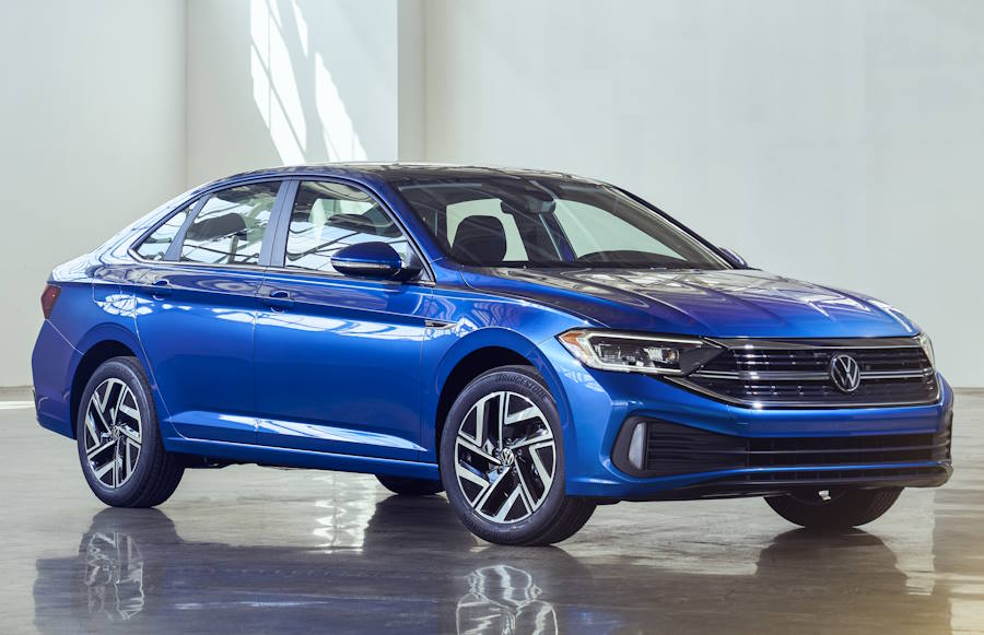 Фото 3 — Volkswagen Jetta: обзор среднего класса